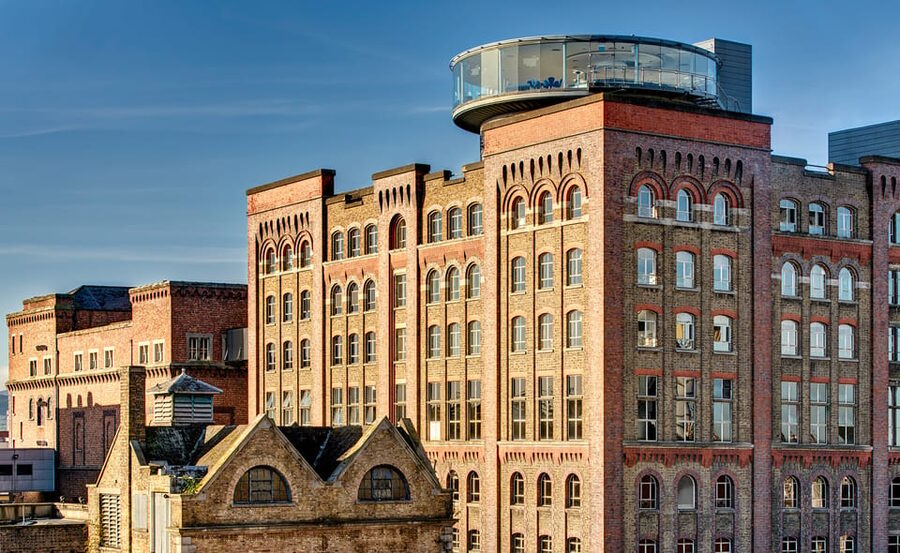 Dublin: Guinness Storehouse Connoisseur Experience - The pouring lesson is the hands-on highlight