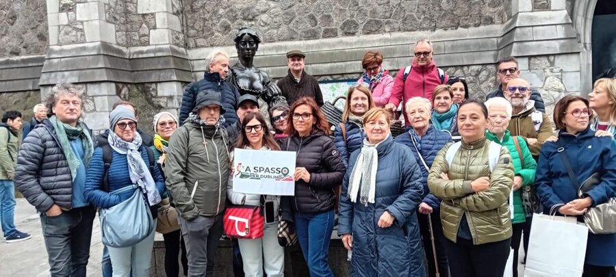 Dublin Highlights: 2.45-Hour Walking Tour in Italian - Why this Italian walking tour works as a Dublin introduction