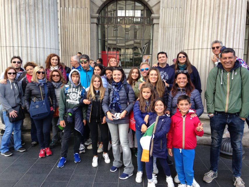 Dublin Highlights: 2.45-Hour Walking Tour in Italian - The GPO and the walk to the Spire