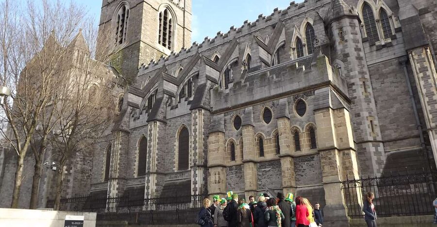Dublin: Highlights and Hidden Corners Walking Tour - Why this walk works as a first look at Dublin