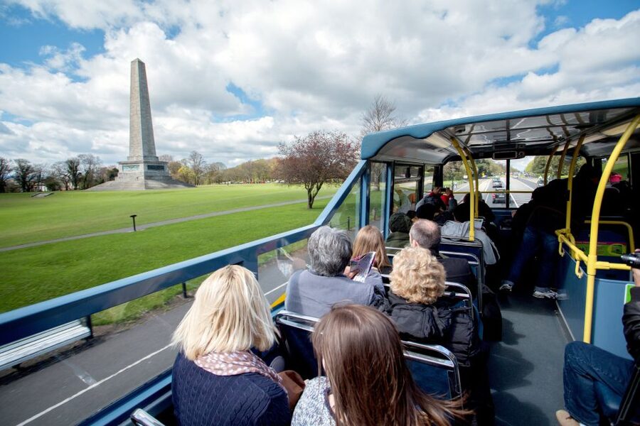 Dublin: Hop-on Hop-off Bus Tour - Jameson Distillery and the return through the north side