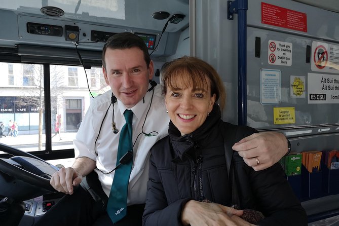 Dublin Hop-on Hop-off Bus Tour - Live Tour auf Deutsch - What the guides add to the ride