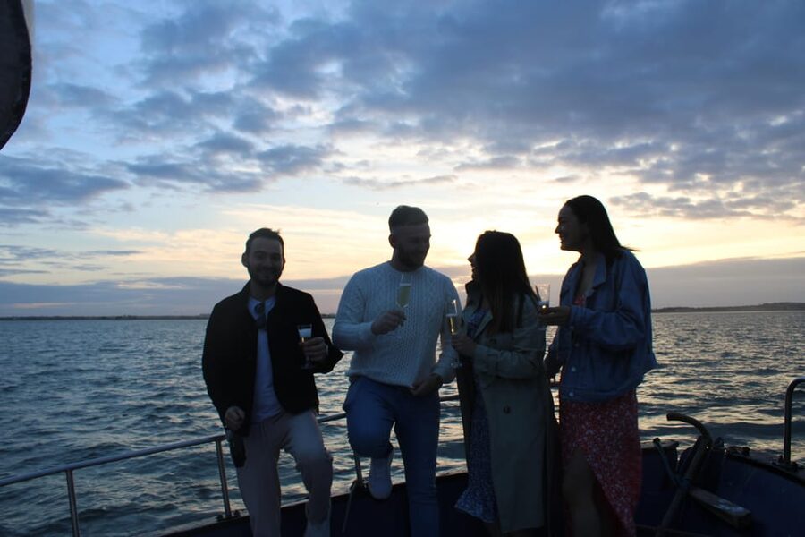 Dublin: Howth Cliffs and Lighthouse Boat Tour - Seals, seabirds, and the Dublin Bay Biosphere