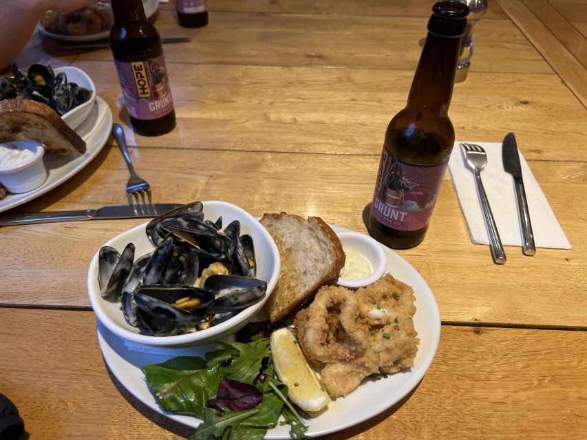 Dublin: Howth Coastal Craft Beer and Seafood Tour - The guides make the difference