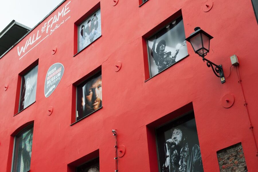 Dublin: Irish Rock 'N' Roll Museum with Tour in English - Entering Dublin’s Wall of Fame in Temple Bar