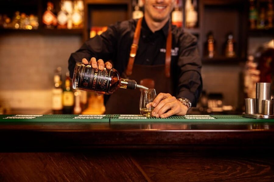 Dublin: Irish Whiskey Museum Tour and Whiskey Tasting - How to fit it into your Dublin day