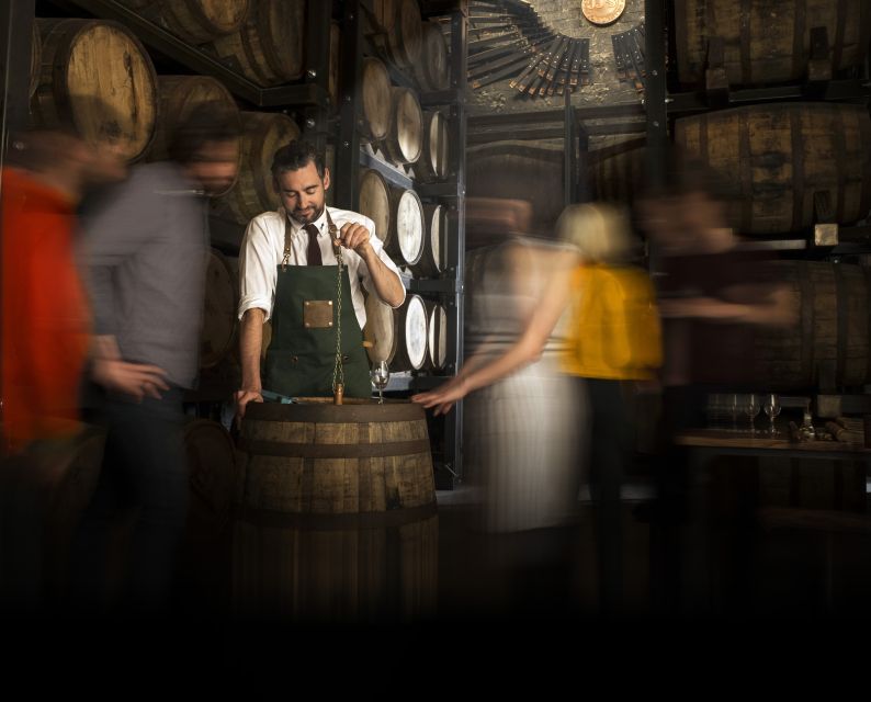 Dublin: Jameson and Guinness Private Tour with Transfers - Starting with Guinness Storehouse