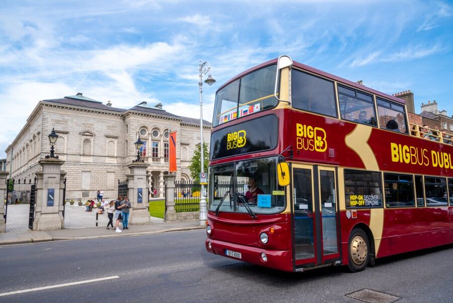 Dublin: Jameson Whiskey Distillery & Hop-on Hop-off Bus Tour - Riding the red route around Dublin