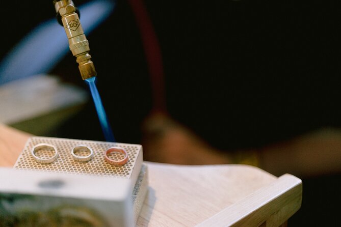 Dublin Jewellery Forge a Hammered Silver ring:Georges Street - Measuring and cutting your strip of silver