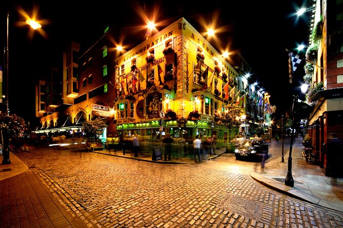 Dublin Live Guided Panoramic Open-Top Night Bus Tour - Molly Malone, Temple Bar, and Dublin Castle