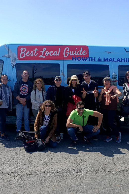 DUBLIN: Malahide castle and Howth MULTILINGUAL full day tour - Howth Summit and the optional walk to the village