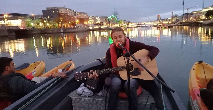 Dublin: Music Under the Bridges Kayaking Tour - Setting off between Dublin’s best-known bridges