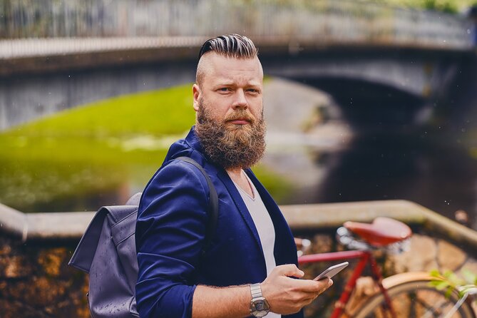 Dublin: Personal Photographer- Travel Photography Experience - St. Stephen’s Green for a softer backdrop
