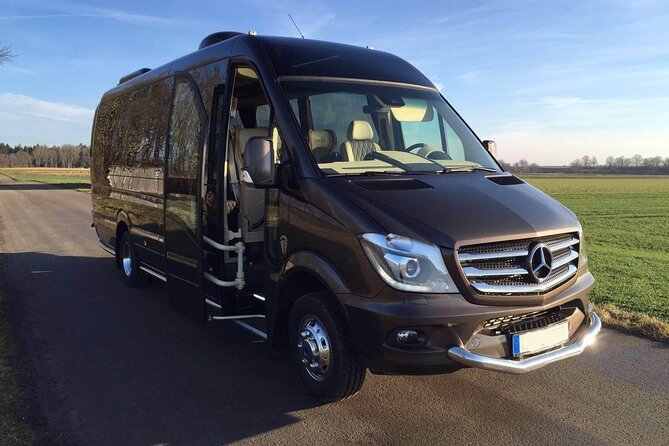 Dublin: Private Chauffeur Tour - Key points at a glance