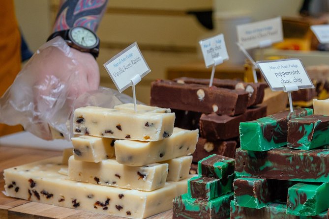 Dublin Private Walking Food Tour With Locals with 10 Tastings - Dublin Castle between the bites