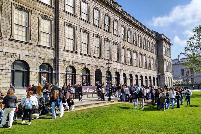 Dublin Private Walking Tour | 3 hour Highlights & Hidden Gems - A fast, personal introduction to Dublin