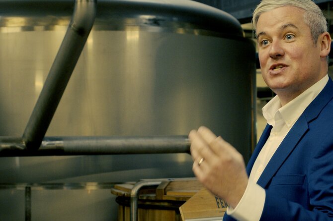 Dublin Private Whiskey Tour with Three Unique Distillery Visits - What the private transport adds