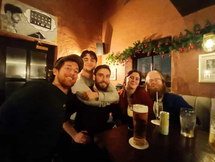 Dublin: Pub Tour. Pour The Perfect Guinness, Whiskey & Music - Starting in Temple Bar with a self-poured Guinness