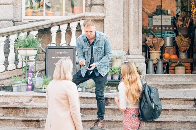 Dublin Storytelling Pub Tour - 3 stops, drinks & local snacks - Starting at Powerscourt Townhouse Centre