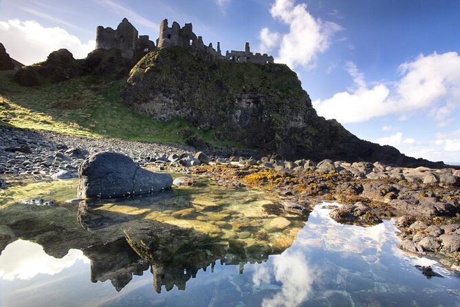 Dublin to Belfast Titanic, Dunluce Castle & Giant's Causeway Tour - Giant’s Causeway and its six-sided stones