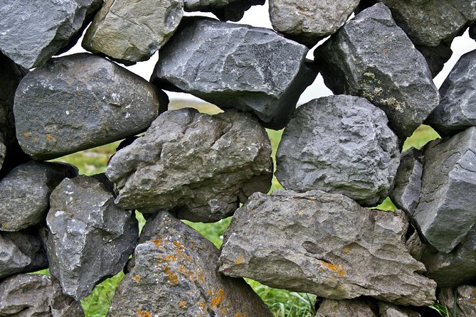 Dublin to Bunratty Castle, Cliffs of Moher, Burren Galway by Rail - Lunch at Gus O’Connor’s in Doolin