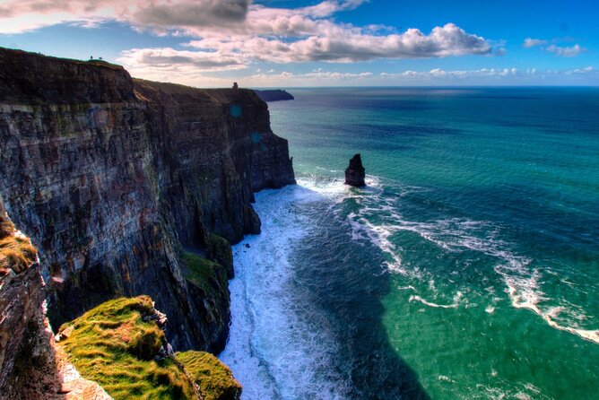 Dublin to Cliffs of Moher, Ennis Town & Bunratty Castle Day Tour - Meeting the coach in Dublin at 7 AM