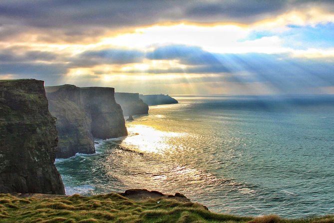 Dublin to Cliffs of Moher, including Wild Atlantic Way and Galway - Two hours at the Cliffs of Moher