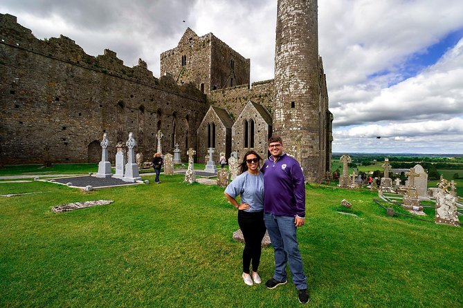 Dublin to Rock of Cashel, Cork City & Blarney Castle Guided Tour - What the bus ride is really like