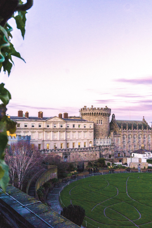 Dublin Walking Tour: Top 10 highlights - Dublin Castle and the center of power