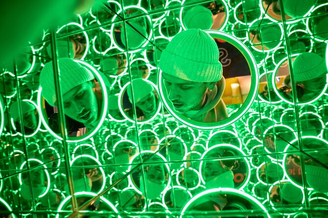 Dublin World of Illusion Entry Ticket with Interactive Exhibits - The top floor: colorful photos and the final set of exhibits