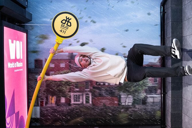 Dublin World of Illusion Entry Ticket with Interactive Exhibits - Who will enjoy it most?