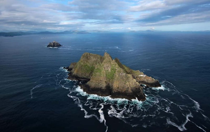 From Cork: Ring of Kerry & Killarney Guided Full Day Tour - Kerry Bog Village and old rural life