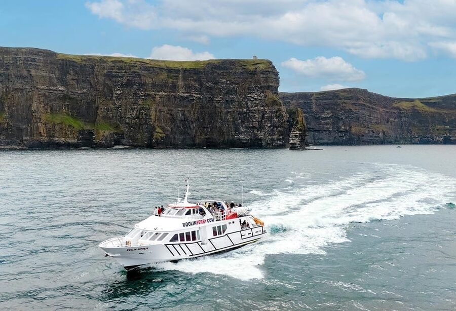 From Doolin: Cliffs of Moher Boat Tour - The first 20 minutes toward Hag’s Head