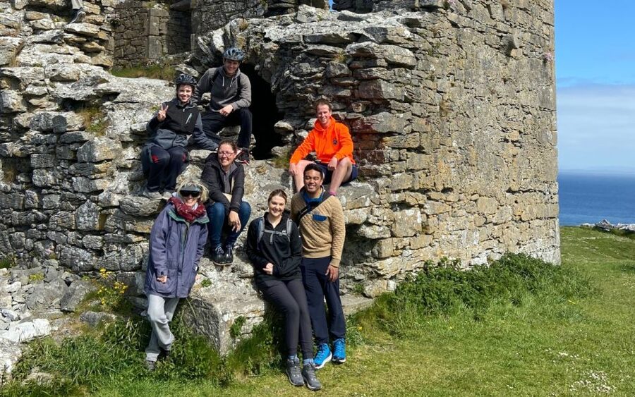 From Doolin: Day Trip to Inisheer with Bike or Bus Tour - Why Inisheer makes a fine half-day escape