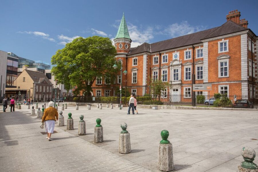 From Dublin: Blarney, Rock of Cashel and Cahir Castles Tour - Smart ways to make the day better