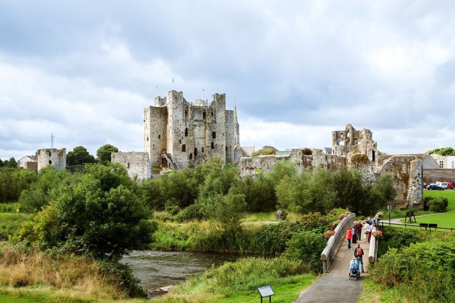 From Dublin: Celtic Boyne Valley and Ancient Sites Tour - Trim Castle and the medieval chapter