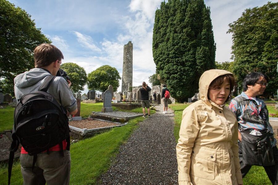 From Dublin: Celtic Boyne Valley and Ancient Sites Tour - Hill of Tara and the Coronation Stone
