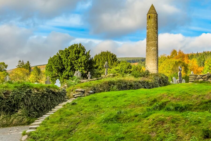 From Dublin: Wild Wicklow Mountains and Glendalough Tour - Coffee and browsing at Avoca Kilmacanoge