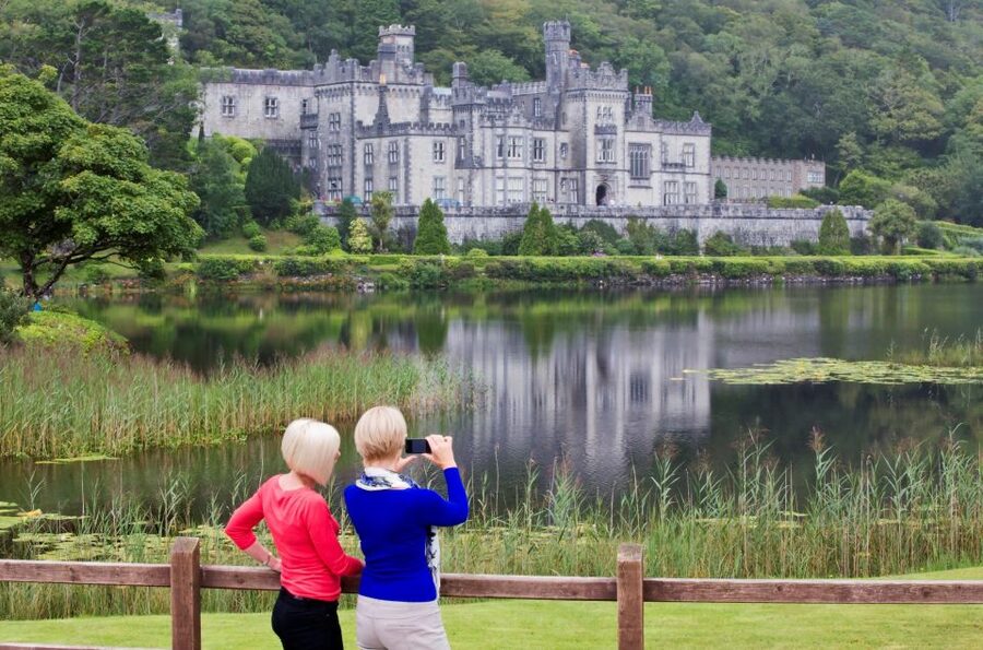 From Galway: Castles of Connemara Full-Day Tour - The guides can shape the whole day