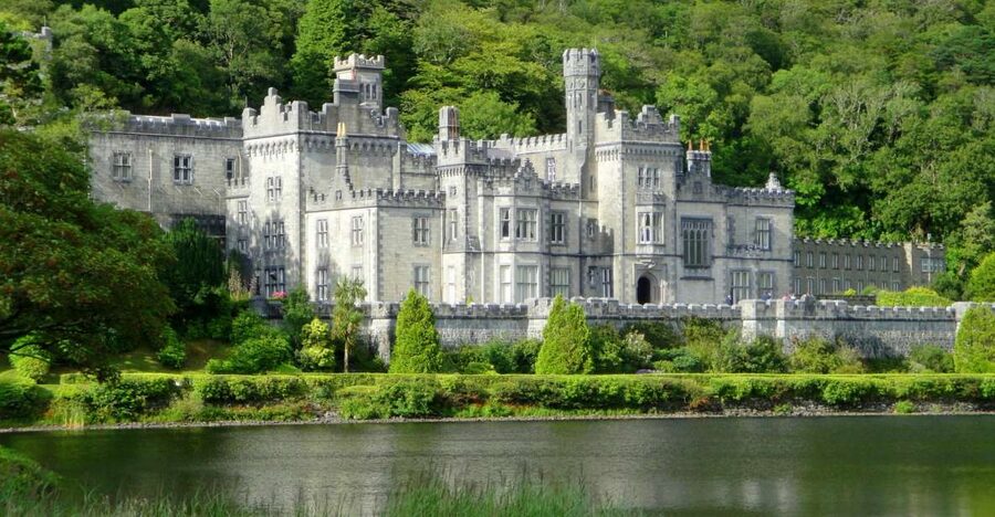 From Galway: Connemara and Kylemore Abbey Day Tour - Clifden, Connemara’s colorful town