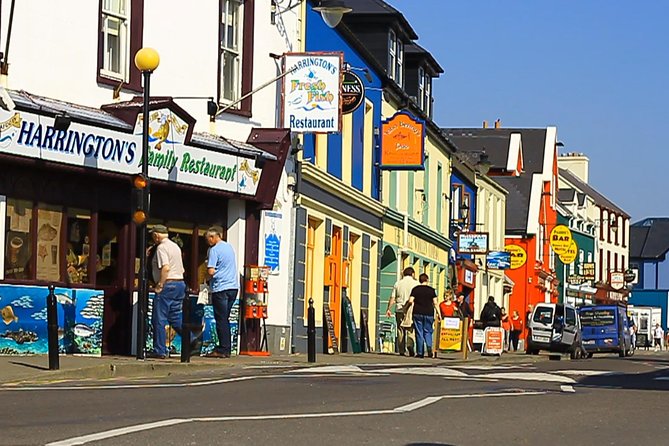 Full-Day Tour of the Dingle Peninsula, Slea Head, and Inch Beach - The coach setup and group size