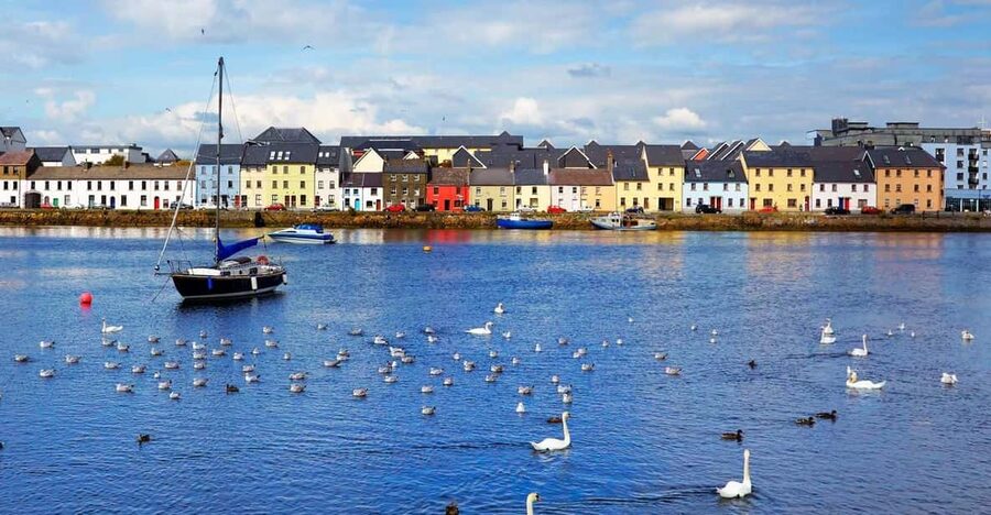 Galway: Best of Galway City & Claddagh Walking Tour - Why this Galway walk works well