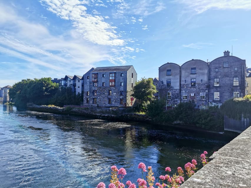 Galway City: Evening Guided Walking Tour of Galway City - Buttermilk Lane and the city’s narrow passages