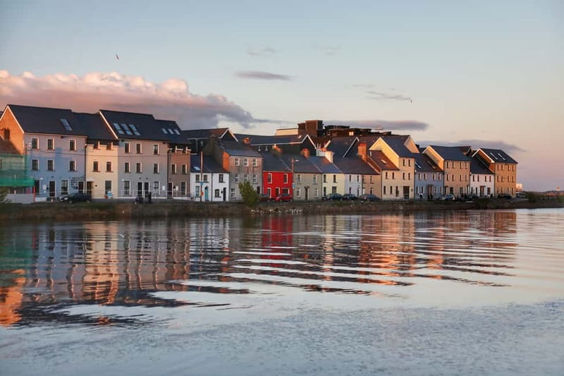 Galway City Walk: Rougues, Rebels and Rakes - Galway’s story begins at Eyre Square