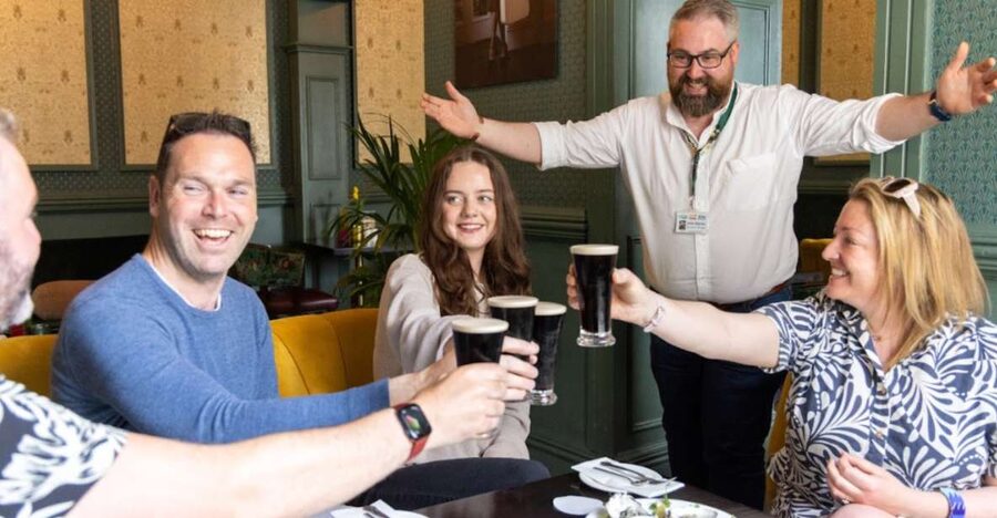 Galway: Food and Culture Walking Tour with Tastings - Meeting at Eyre Square and getting started