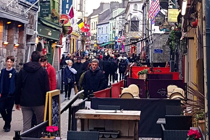Galway Private Walking Tour - What the private guide adds to the walk