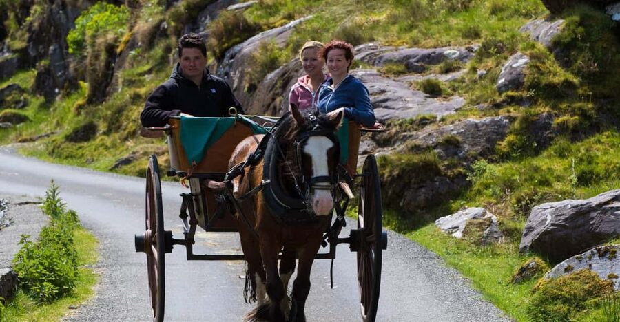 Gap of Dunloe & Lakes of Killlarney Boat Tour - Lord Brandon’s Cottage and the mid-route pause