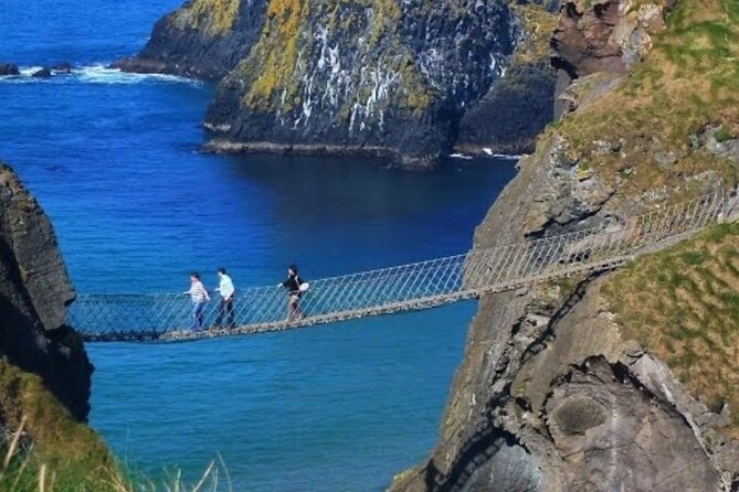 Giants Causeway and Belfast 2 Days with Private Chauffeur Tour - Bushmills Distillery and the tasting question