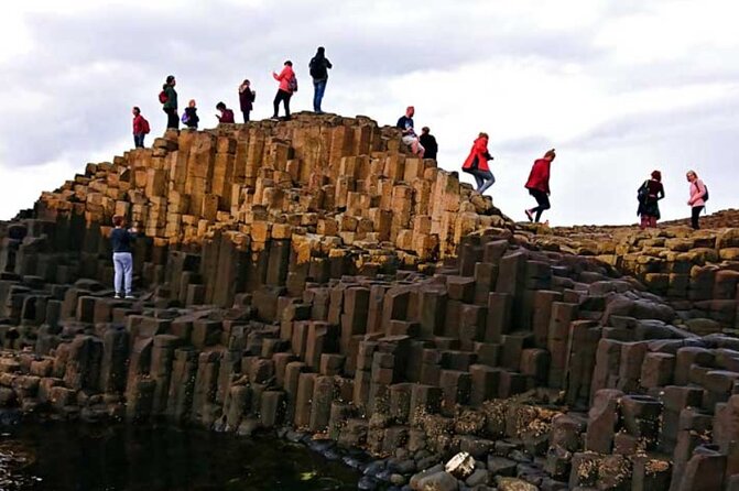 Giants Causeway with Private Chauffeur Day Tour from Dublin - How the price makes sense for three people