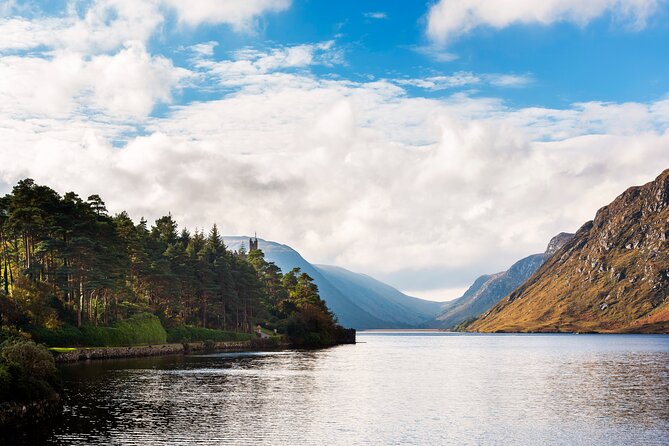 Glenveagh National Park and Gaeltacht Tour - What the $986.50 group price really means